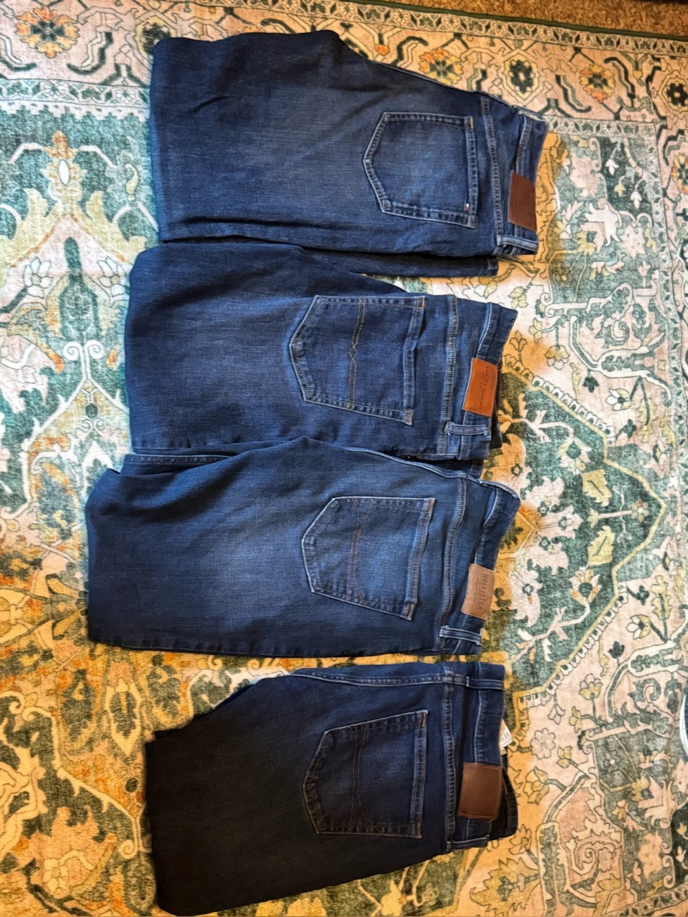 BUNDLE: Lucky Brand Men's Dark Blue Straight Jeans Hollister and Tommy Hilfiger